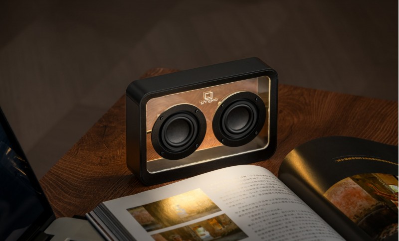 Gingko Mage See-Through Bluetooth Speaker